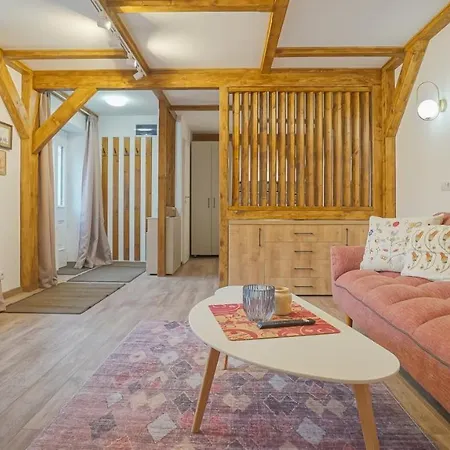 Oldtown Refuge * Braşov