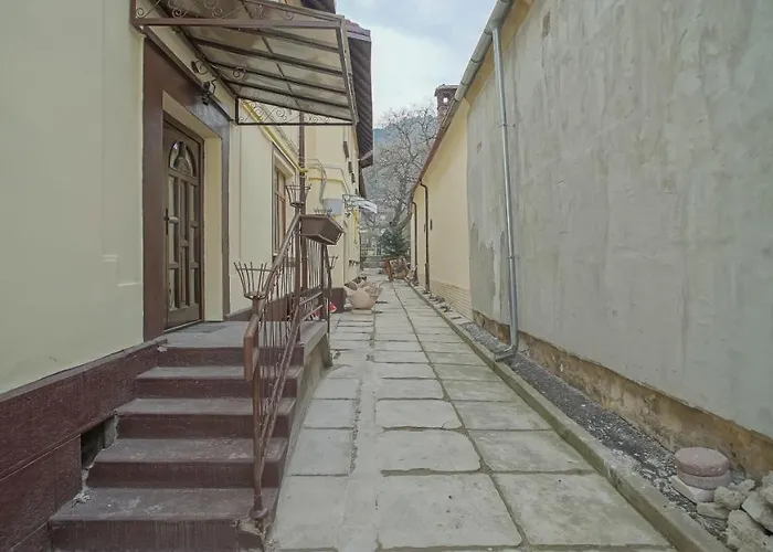 Oldtown Refuge * Brașov